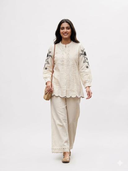 Women Soft Ivory Floral Embroidered Coord Set With Scalloped Hem Tunic And Wide Leg Pants